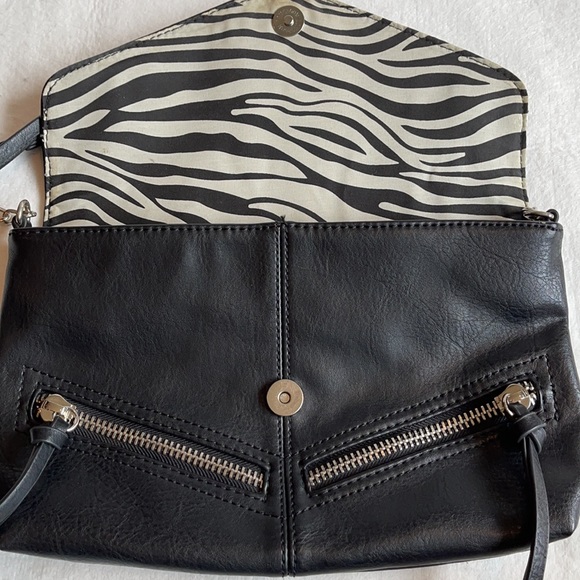 Steve Madden Crossbody Handbag with Zipper & Tassel Accents - Picture 9 of 9